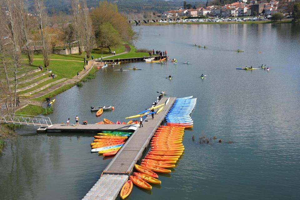 Merim Apartments Ponte de Lima Bagian luar foto